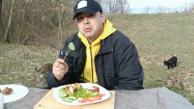 Жарим шашлык.Вкусный рецепт шашлыка в домашних условиях рецепт маринада смотреть онлайн