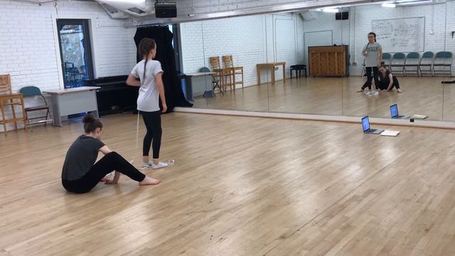 Opening Section смотреть онлайн