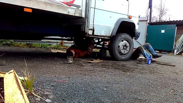 МЕРСЕДЕС ПОДРОС В НАШИХ ГЛАЗАХ смотреть онлайн