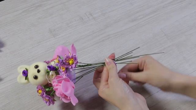 Букет из игрушек своими руками. Мастер-класс: как сделать букет из игрушек | sima-land.ru смотреть онлайн
