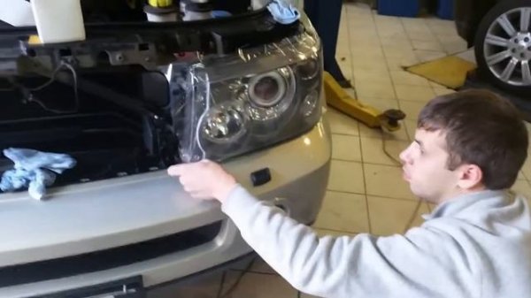 Бронирование Фар Land Rover пленкой