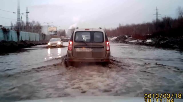 Не взлетим так поплаваем... / Самара / проспект Карла Маркса / участок от Ракиты до Алма - Атинке смотреть онлайн