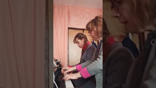 Брамс Венгерский танец смотреть онлайн