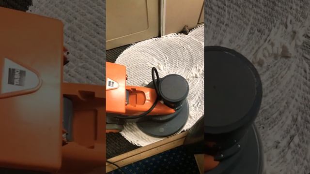 Полусухая пенная чистка жесткого ковролина в специализированном вагоне. смотреть онлайн