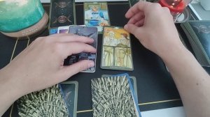 таро расклад : что обо мне думает мой начальник/руководитель?