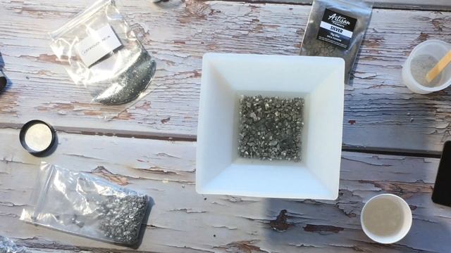 DIY Resin Pyramid - So Easy, My First One!