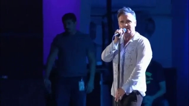 Morrissey - Everyday Is Like Sunday (Live at the Hollywood Bowl 2007) смотреть онлайн