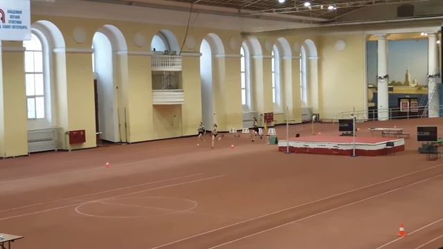Забеги на 400 м - девушки. смотреть онлайн