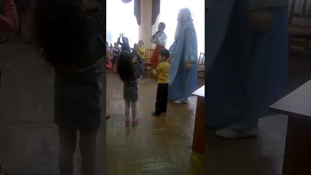Праздник Новый год в Школе будущего ... Часть 1 смотреть онлайн
