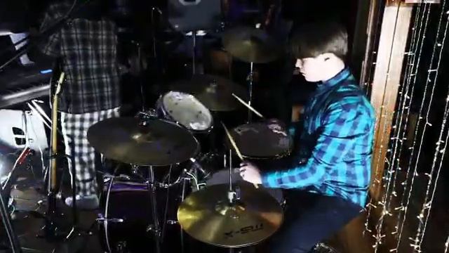 Живая музыка - Feling good смотреть онлайн