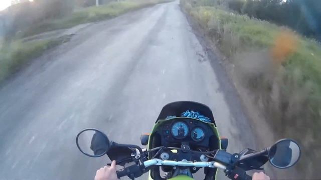 Kawasaki KLE 400 Едем домой смотреть онлайн