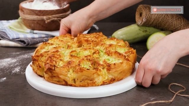 Пирог из будущего! Тесто фило и 1 кабачок. Готов за 25 минут! смотреть онлайн