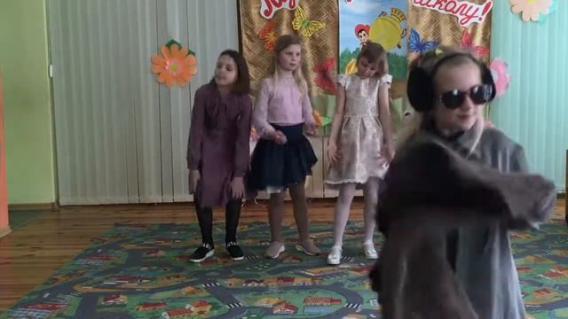 Песенка про моль смотреть онлайн