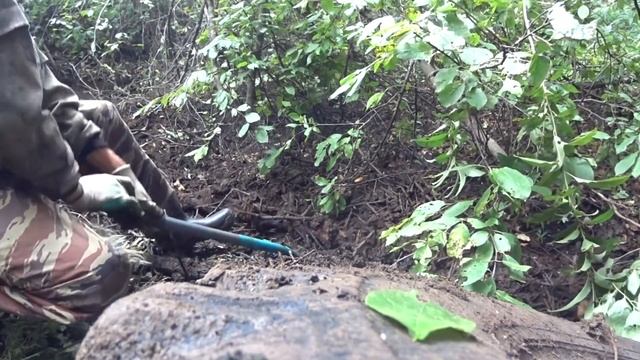 ОТКОПАЛИ БУРОВУЮ УСТАНОВКУ! ТРАКТОР ДТ-75 КОРМИТ НАС ДО СИХ ПОР! ОЧЕНЬ МНОГО МЕТАЛЛА! НАШЛИ СУНДУК! смотреть онлайн