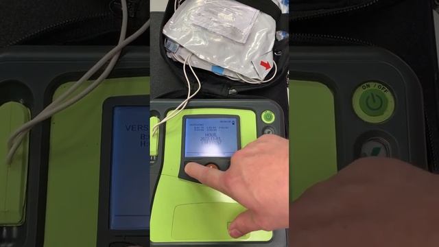 Zoll AED Pro how to set the clock смотреть онлайн