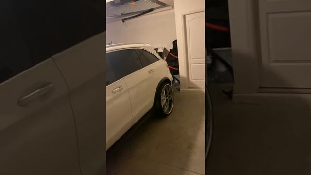 Mounted my Mercedes glc63 on 24 inch forgiatos смотреть онлайн
