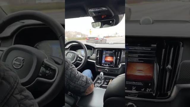Subiektywny Test Drive Volvo S90 T8 Hybrid plug-in jazda na tylnym siedzeniu/ Barber prowadzi смотреть онлайн