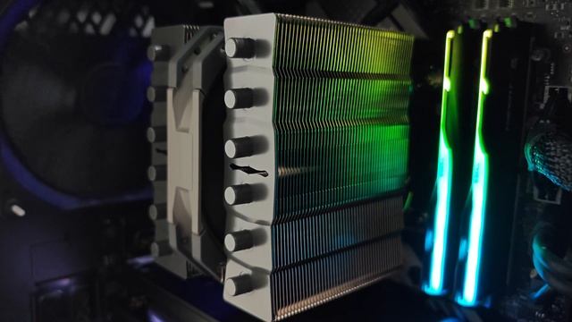 Работа вентилятора кулера Thermalright Silver Soul 135 на MAX оборотах 1970 rpm смотреть онлайн