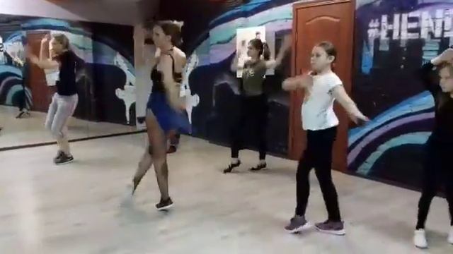 Урок Бразильская самба Кубекина в Москве смотреть онлайн