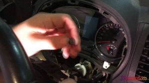 Nissan X-Trail t31(2006-2012) - демонтаж магнитолы для установки комплекта Xanavi.ru