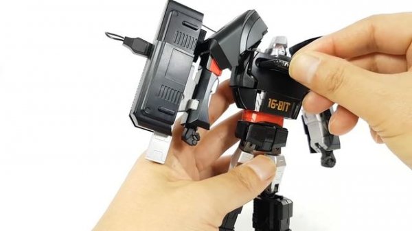 Transformers MEGA DRIVE Megatron SEGA Genesis 16-bit Classic Game Room Robot Toy