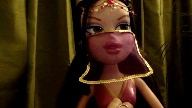 Bratz Genie Magic Fortune Teller смотреть онлайн