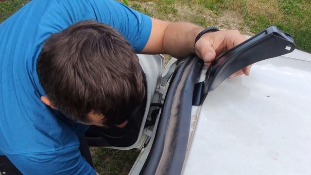 Установка багажника на крышу Лада Гранта FL. смотреть онлайн