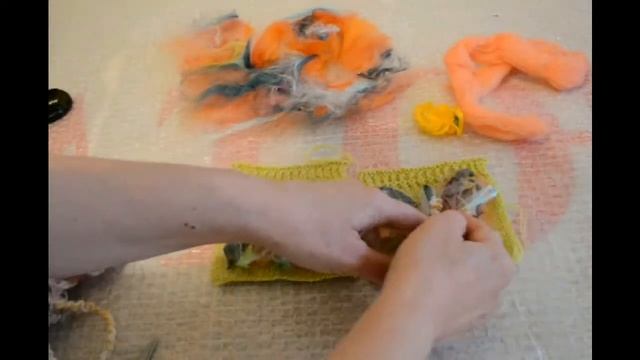 МАСТЕР КЛАСС АППЛИКАЦИЯ НА ТРИКОТАЖЕ, НА ИГЛОПРОБИВНОЙ МАШИНЕ. СУХОЕ ВАЛЯНИЕ / DIY WOOL BITTERLY смотреть онлайн