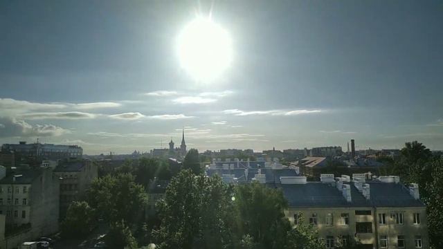 Вид из гостиной и 2 спален. Вечер смотреть онлайн