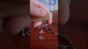 Как сделать удобные ручки для бутылок (пятилитровые бутылки для родника, ключ здоровья).