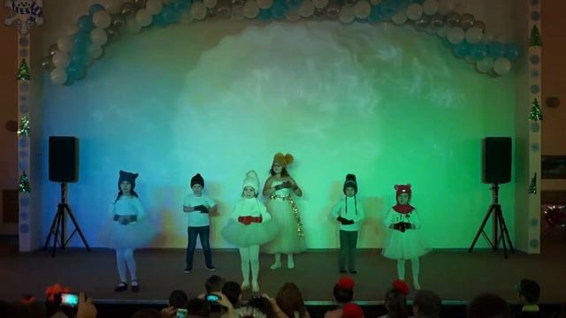 Лазурный - Снеговик (танец) смотреть онлайн