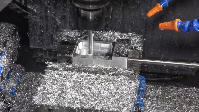 Фрезеровка алюминия на станке с ЧПУ. Фрезерные работы по металлу смотреть онлайн