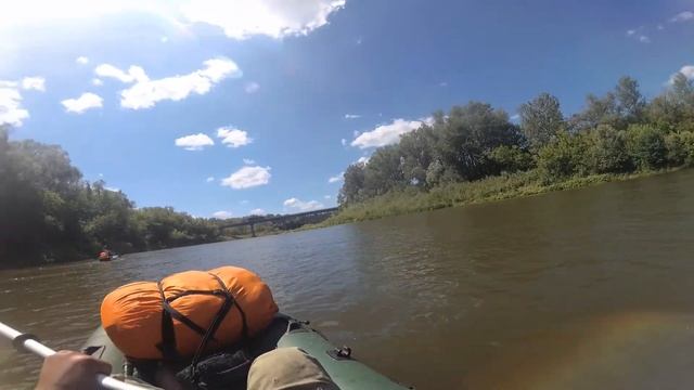 Дом на обрыве: река Самара подмывает берега смотреть онлайн