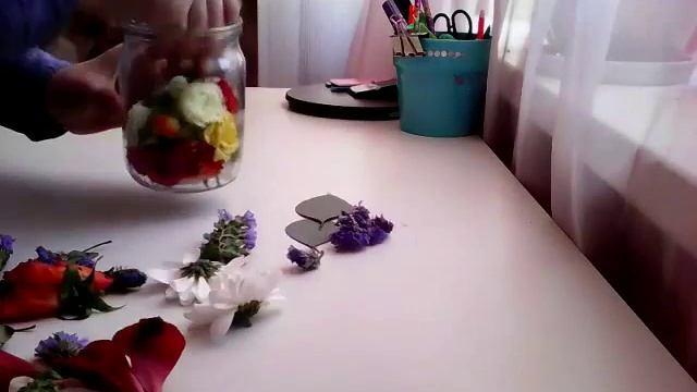 DIY?|AP|КРАСИВАЯ ВАЗА С ЦВЕТАМИ СВОИМИ РУКАМИ!?? смотреть онлайн