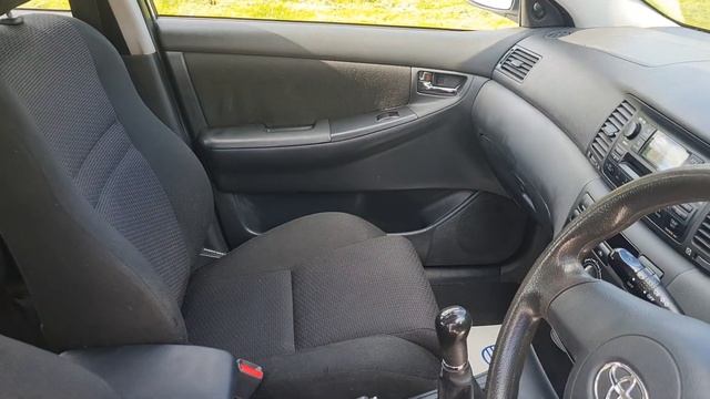 Toyota Corolla 1.4 D-4D T2 5dr смотреть онлайн