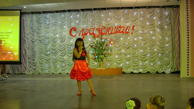 ЛЮСИЯ - 7 ЛЕТ песня "БАБУШКИН БЛЮЗ" смотреть онлайн