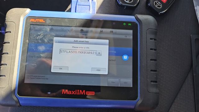 2022 Toyota Tundra add key using Autel IM508 with Obdstar 30 pin. Easy! смотреть онлайн