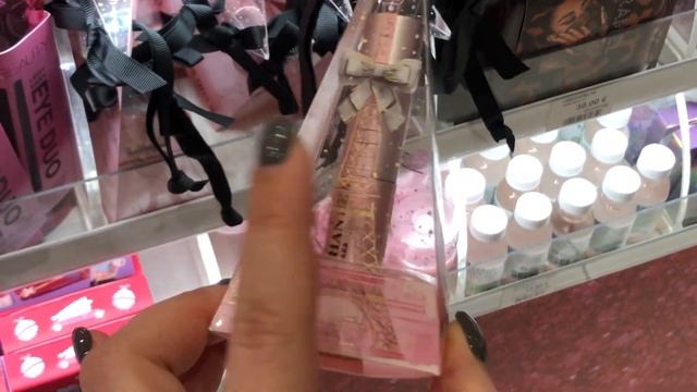 SEPHORA в ПАРИЖЕ влог || СЕФОРА на Елисейских полях || Много СВОТЧЕЙ