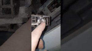 Как снять ручку рено флюенс