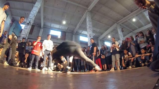 SIBERIAN CLASSIC vs БИЙСКИЙ БОМОНД vs ЩА В БИТ MASTERS / FINAL BREAKING 2X2 смотреть онлайн
