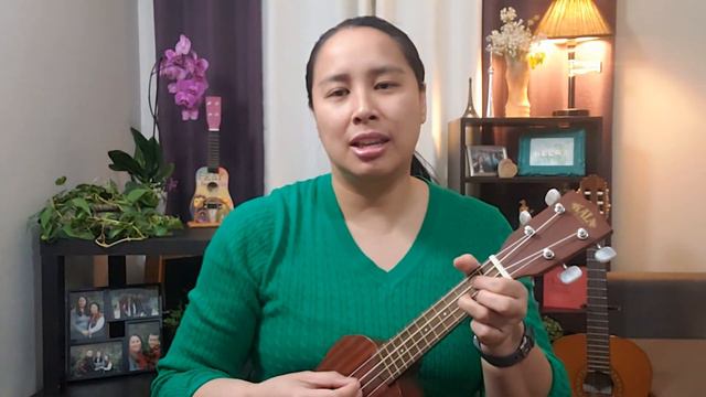 Day 33/100: Moon River | 100 Days of Ukulele 2021 смотреть онлайн
