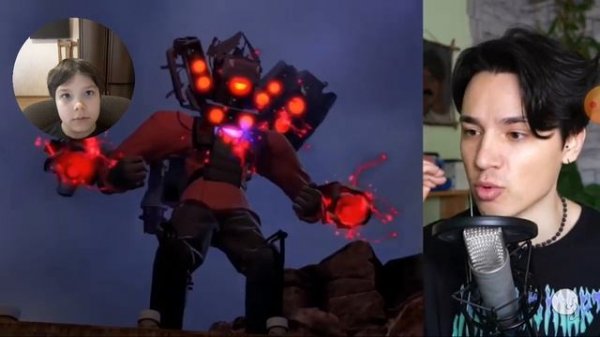 смотрю видео своего любимого блогера Холли БАМа