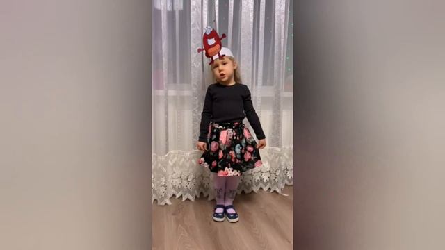 Дистанционный новогодний утренник для 5-леток отделения "Серебряный камертончик" ДМШ им.Глиэра смотреть онлайн