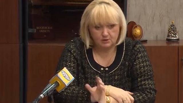 Надежда Суровцева провела брифинг смотреть онлайн