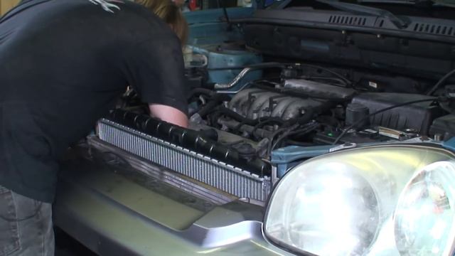 2001-2006 Hyundai Santa Fe Radiator смотреть онлайн