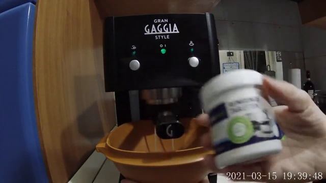 DECALCIFICAZIONE MACCHINETTA CAFFE смотреть онлайн