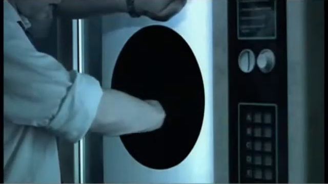 Дырка / The Black Hole смотреть онлайн
