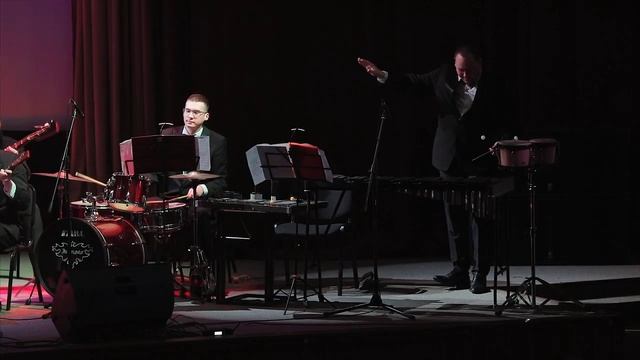 Иван Компанистов, Русский камерный оркестр "Лад" - "Концертная пьеса для ксилофона с оркестром" смотреть онлайн