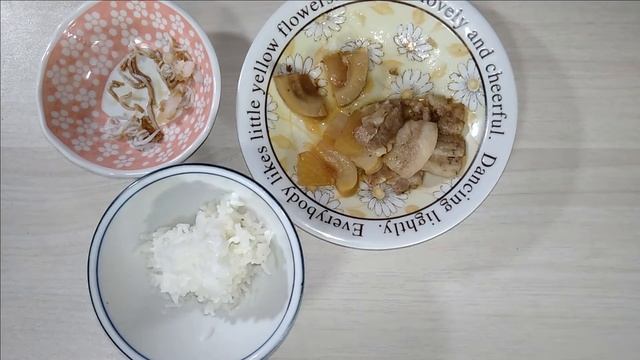 [carrots and pork]Eating Japanese food[Boiled bamboo shoots] смотреть онлайн