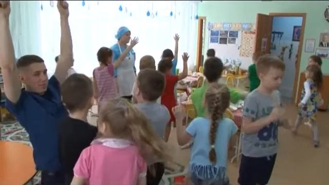 Утро добрых дел. Помогаем нянечке детского сада смотреть онлайн